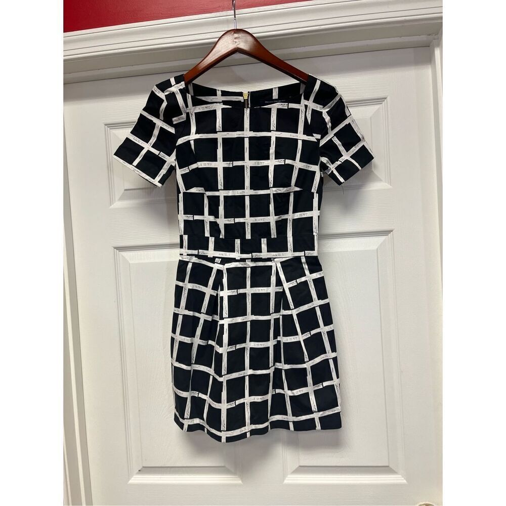 French Connection Black & White Windowpane Back Zip Mini Dress with Pockets Sz 0